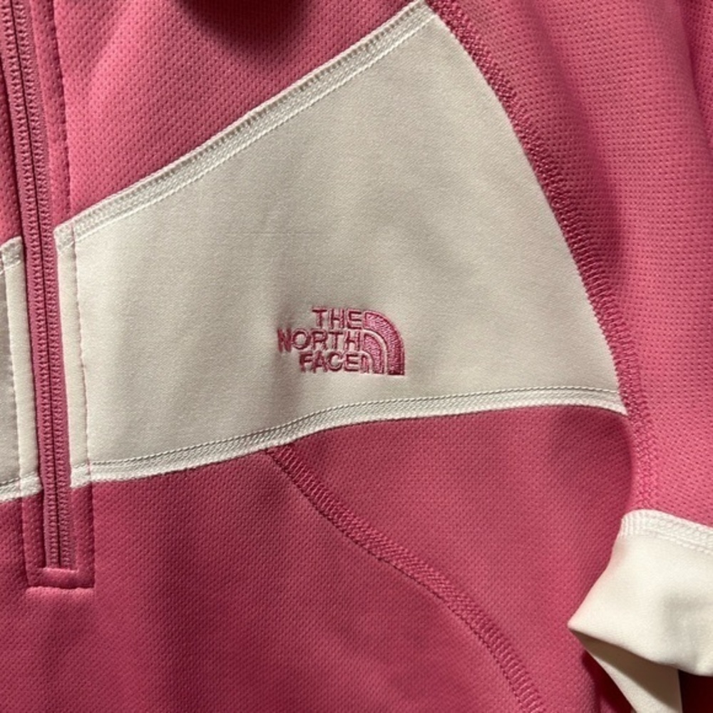 The North Face Pullover‎ - Picture 2 of 5